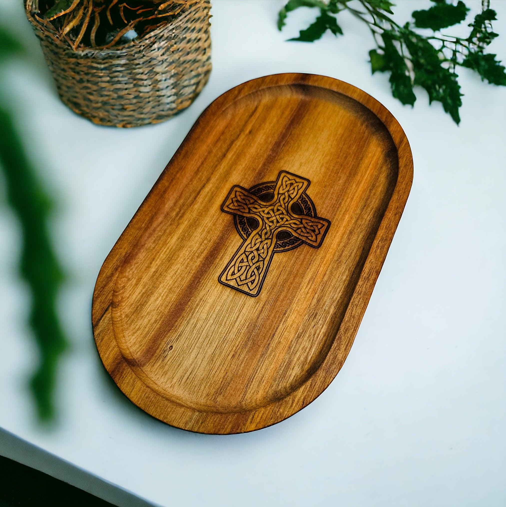 Wood Tray - Engraved Key or Jewelry Dish, Wedding Gift, Bedside or Desk Tray Gift, Jewelry wood tray, custom key holder - Coastal Chaos LLC