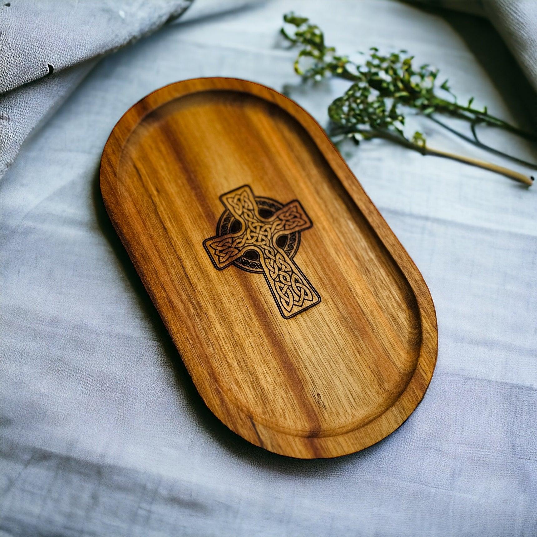 Wood Tray - Engraved Key or Jewelry Dish, Wedding Gift, Bedside or Desk Tray Gift, Jewelry wood tray, custom key holder - Coastal Chaos LLC