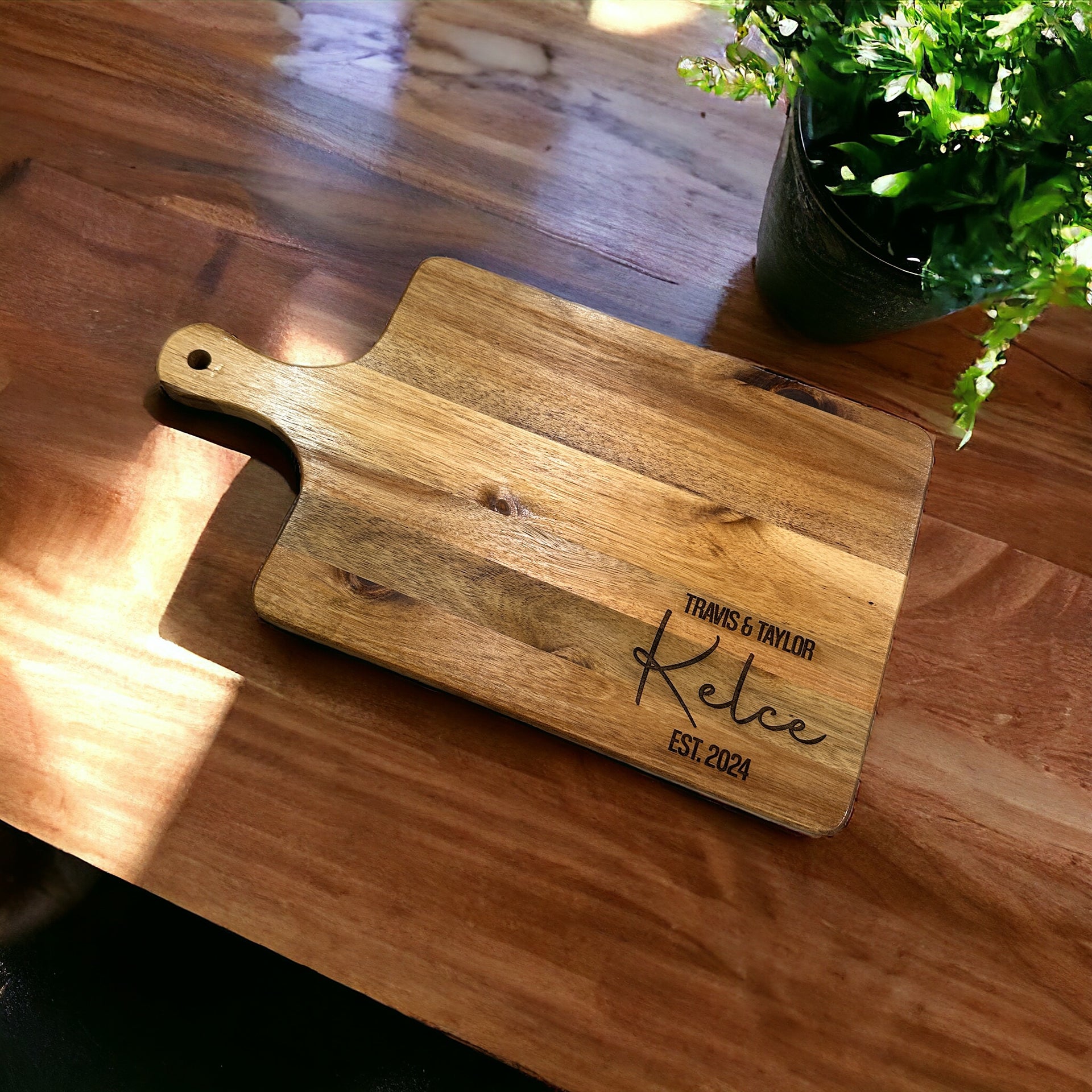 Personalized cutting board, cutting board gift, wedding and anniversary gift - Coastal Chaos LLC