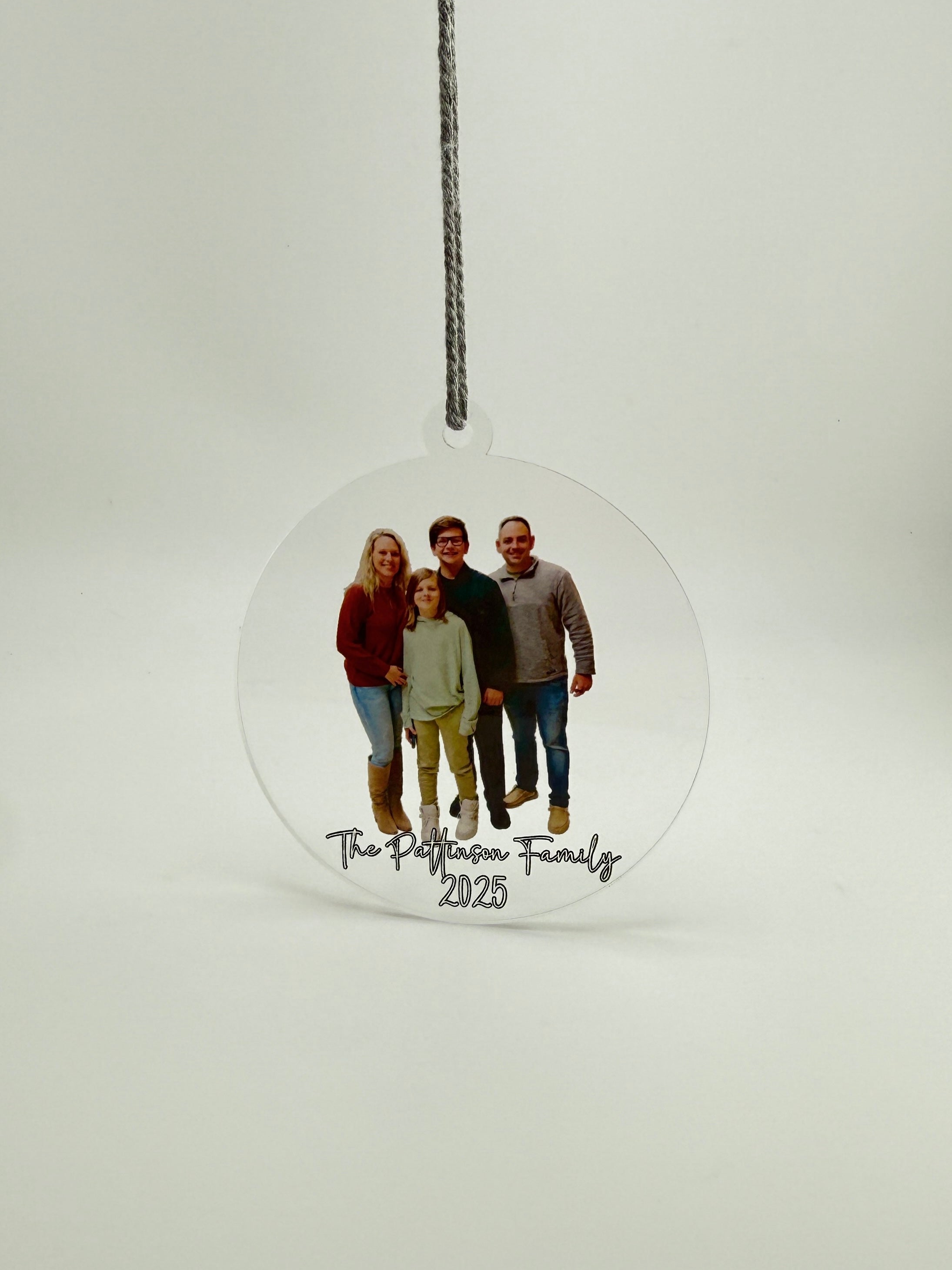 Custom Photo Ornament – Personalized Family Photo Keepsake | 2025 Holiday Gift